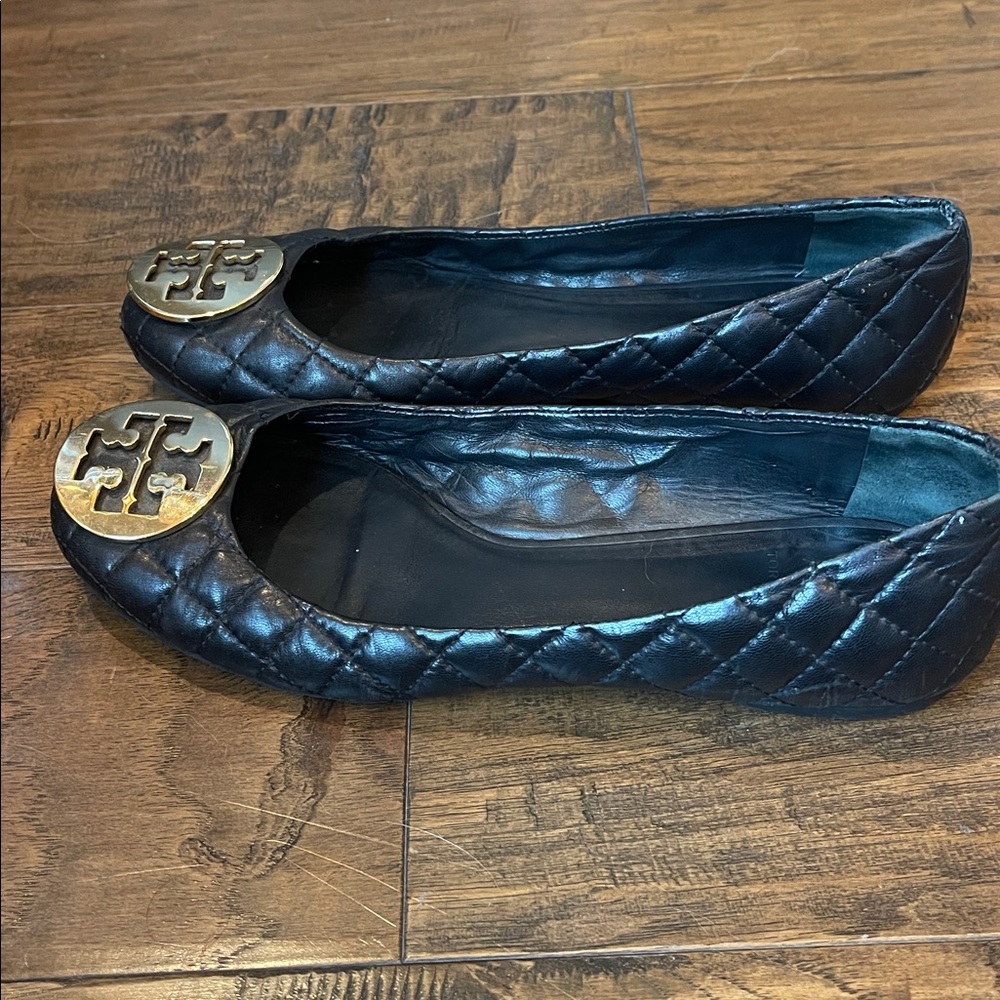 Tory Burch Quinn Quilted Patent Ballerina Flats - Picture 5 of 7